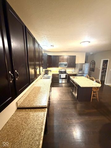 930 Ogala Drive, Westfield, IN 46074