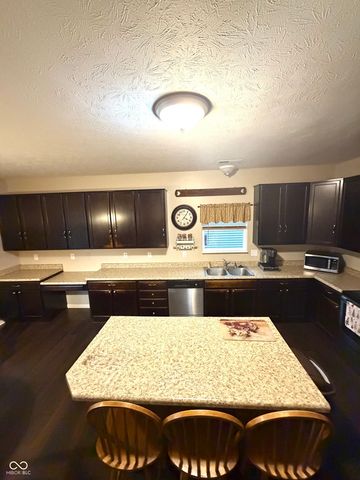 930 Ogala Drive, Westfield, IN 46074