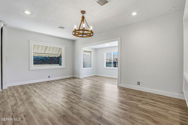 3708 MOREHEAD Avenue, El Paso, TX 79930