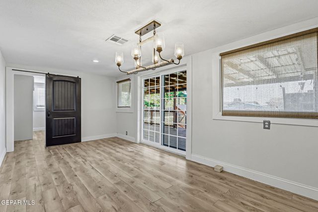 3708 MOREHEAD Avenue, El Paso, TX 79930