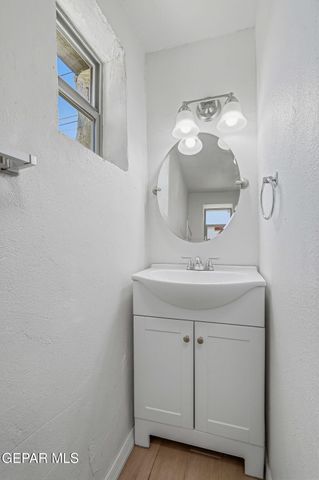 3708 MOREHEAD Avenue, El Paso, TX 79930