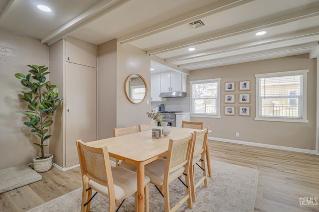 238 B Street, Bakersfield, CA 93304