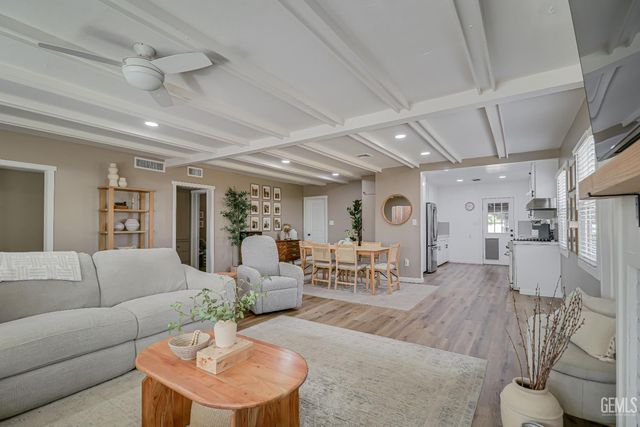 238 B Street, Bakersfield, CA 93304