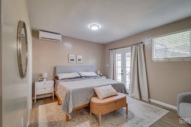 238 B Street, Bakersfield, CA 93304