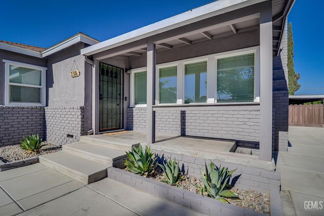 238 B Street, Bakersfield, CA 93304