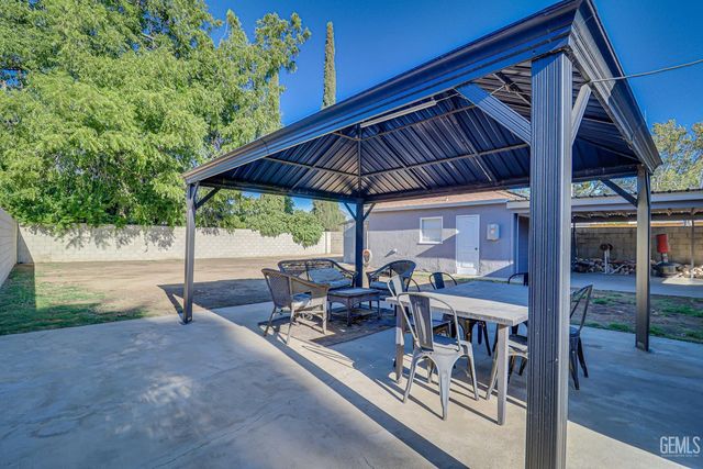 238 B Street, Bakersfield, CA 93304