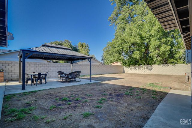 238 B Street, Bakersfield, CA 93304