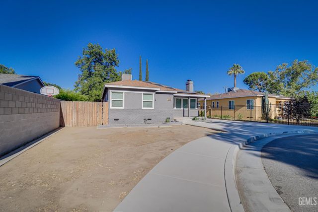238 B Street, Bakersfield, CA 93304