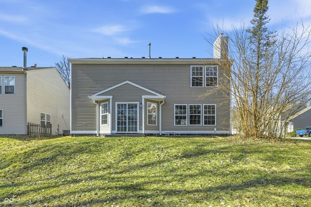 10317 Hatherley Way, Fishers, IN 46037