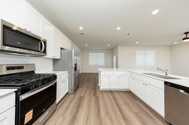 2316 Pipefish Drive, Conroe, TX 77384