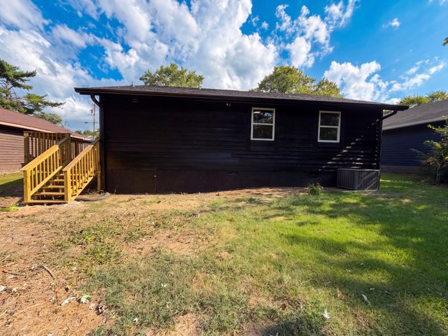 424 Jessie Dr, Nashville, TN 37211