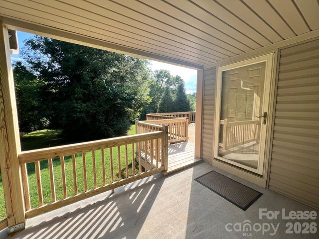 119 Klutz Road, Mooresville, NC 28115