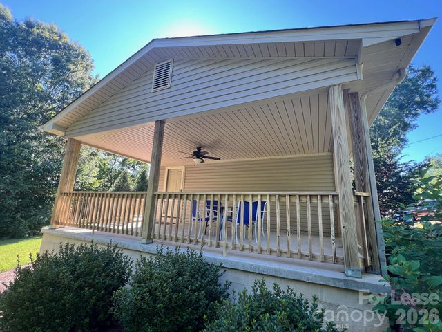 119 Klutz Road, Mooresville, NC 28115