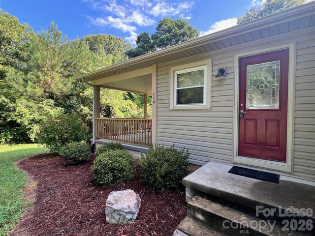 119 Klutz Road, Mooresville, NC 28115