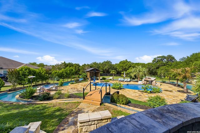 2550 BLACK BEAR DR, New Braunfels, TX 78132