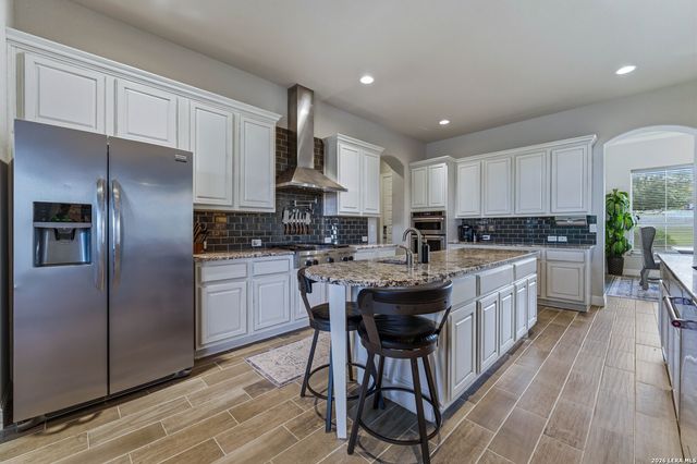 2550 BLACK BEAR DR, New Braunfels, TX 78132