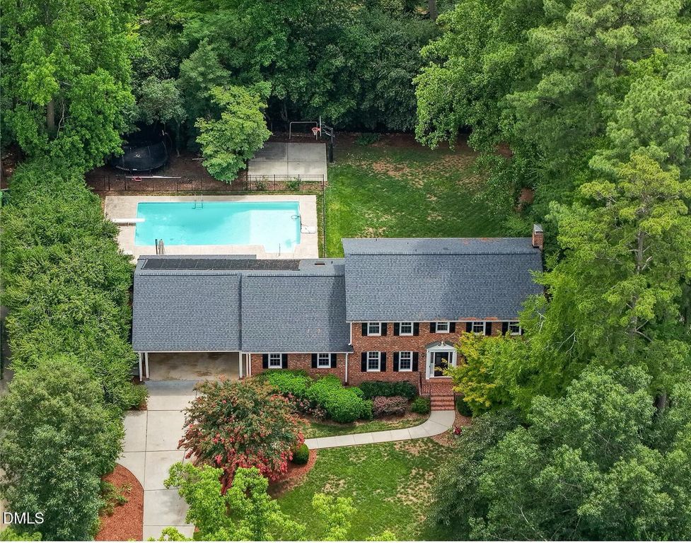 3113 Braddock Drive, Raleigh, NC 27612