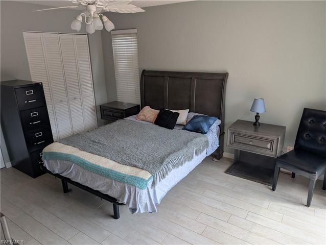 5652 Foxlake DR, North Fort Myers, FL 33917