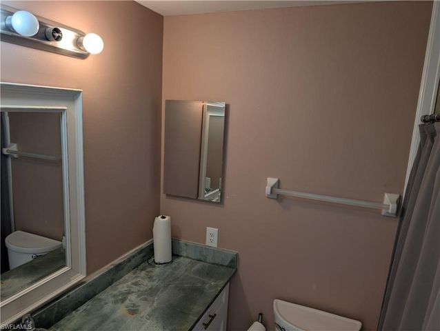 5652 Foxlake DR, North Fort Myers, FL 33917