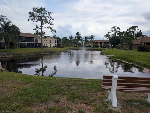 5652 Foxlake DR, North Fort Myers, FL 33917