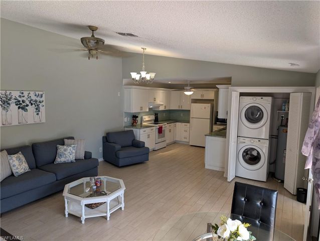 5652 Foxlake DR, North Fort Myers, FL 33917