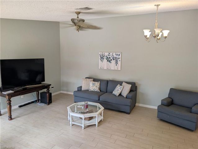 5652 Foxlake DR, North Fort Myers, FL 33917
