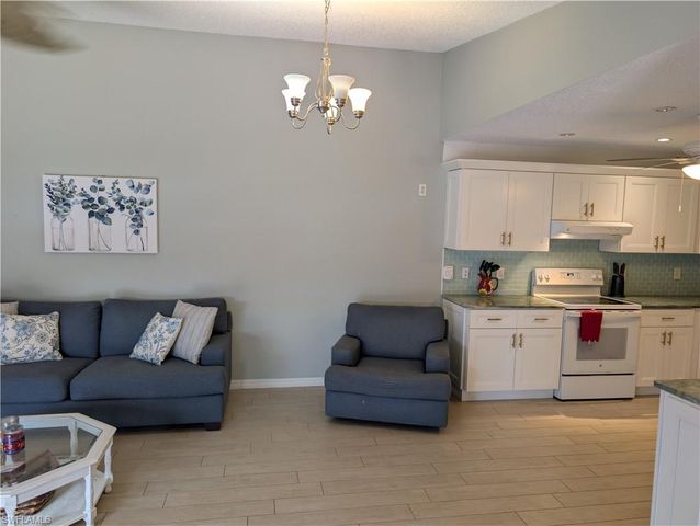 5652 Foxlake DR, North Fort Myers, FL 33917