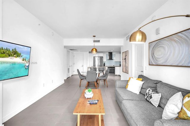 1600 NE 1st Ave 1207, Miami, FL 33132