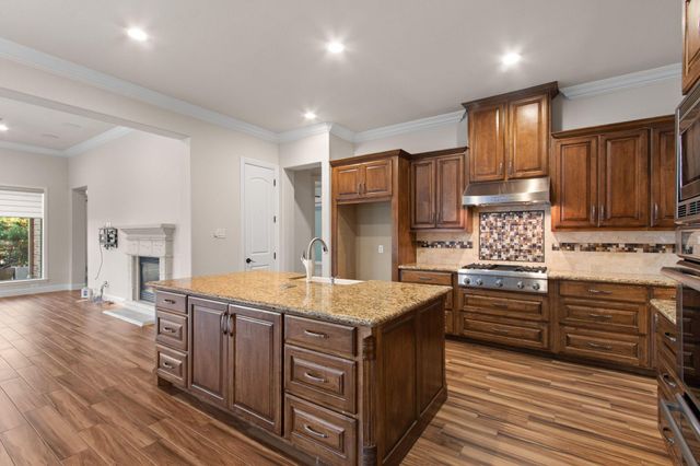 2458 Jill Cir, Spring, TX 77388