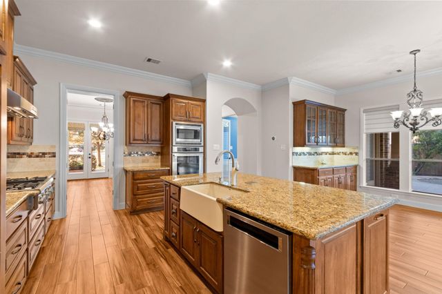 2458 Jill Cir, Spring, TX 77388