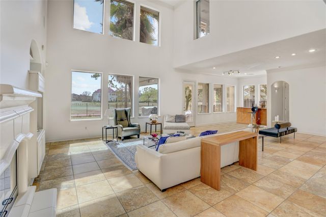 11415 Legend Manor Drive, Houston, TX 77082