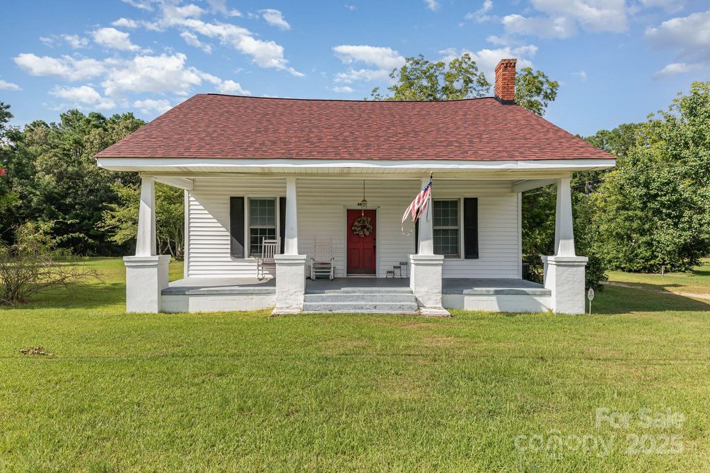 6963 Kershaw Camden Highway, Kershaw, SC 29067