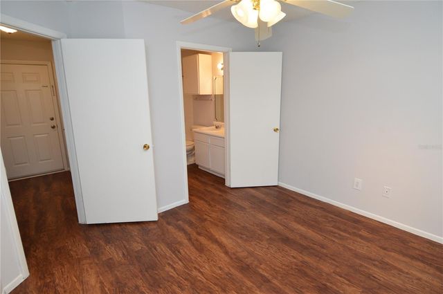 8625 MALLARD RESERVE DRIVE 201, Tampa, FL 33614
