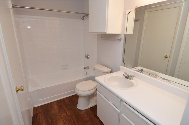 8625 MALLARD RESERVE DRIVE 201, Tampa, FL 33614