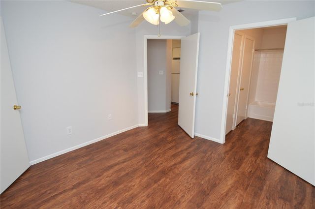 8625 MALLARD RESERVE DRIVE 201, Tampa, FL 33614