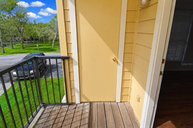 8625 MALLARD RESERVE DRIVE 201, Tampa, FL 33614