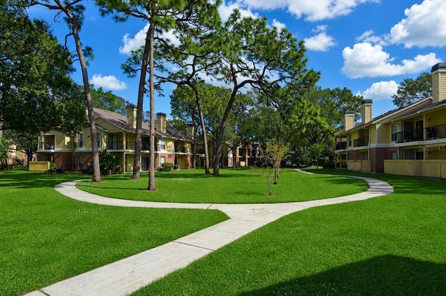 8625 MALLARD RESERVE DRIVE 201, Tampa, FL 33614