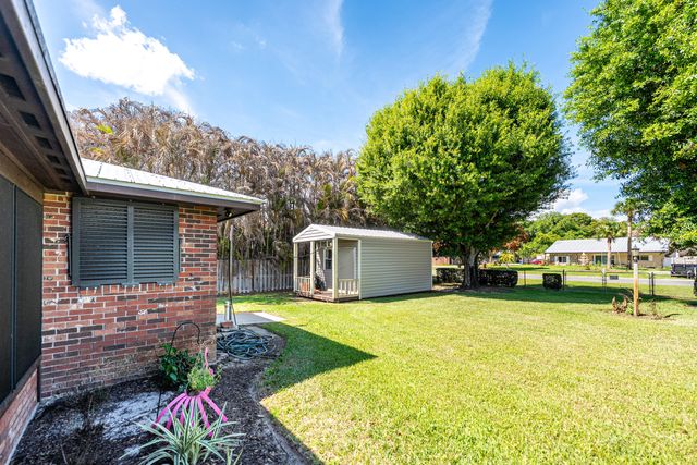 1004 Egret Avenue, Fort Pierce, FL 34982