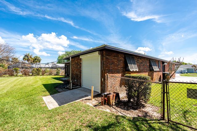 1004 Egret Avenue, Fort Pierce, FL 34982