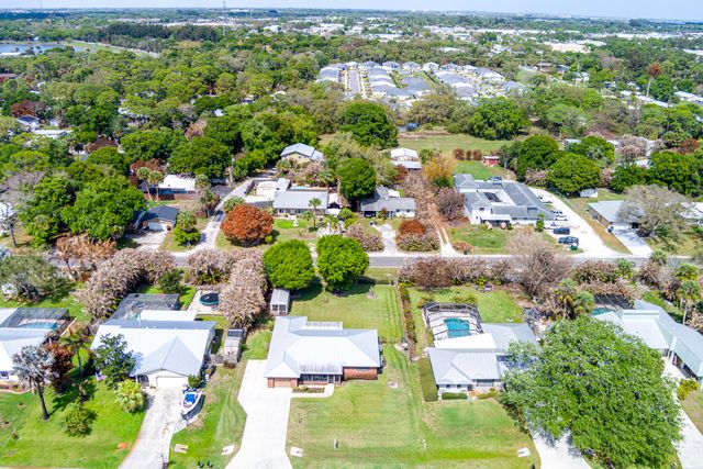 1004 Egret Avenue, Fort Pierce, FL 34982