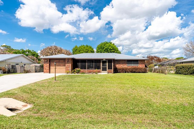 1004 Egret Avenue, Fort Pierce, FL 34982