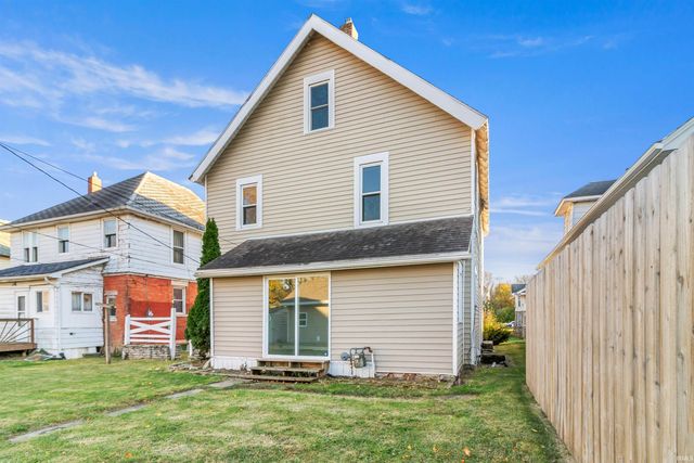 920 W 6th Street, Marion, IN 46952