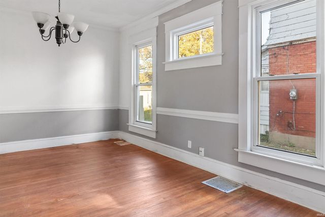 920 W 6th Street, Marion, IN 46952