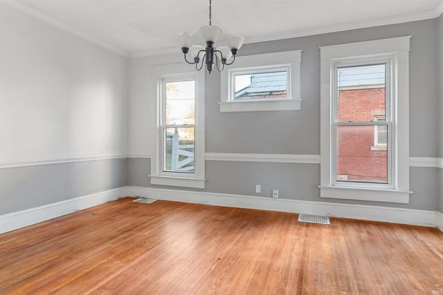 920 W 6th Street, Marion, IN 46952