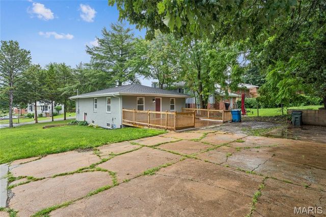 1501 Stockard Avenue, Richmond Heights, MO 63117