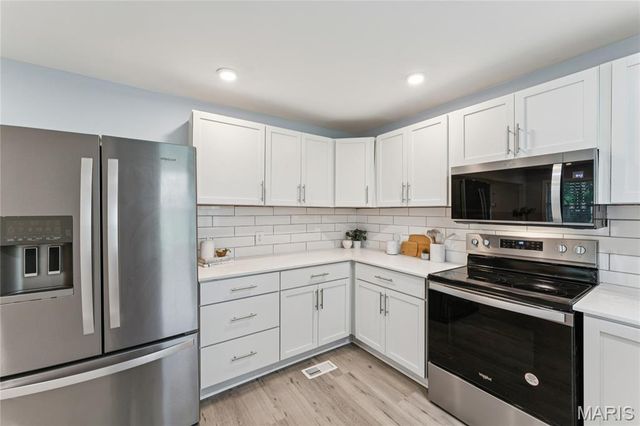 1501 Stockard Avenue, Richmond Heights, MO 63117