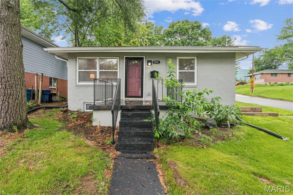 1501 Stockard Avenue, Richmond Heights, MO 63117