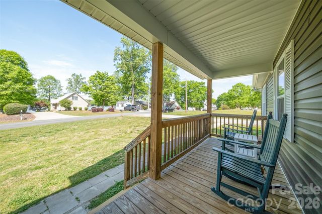 455 Lake Drive 6 Drive, Lexington, NC 27292