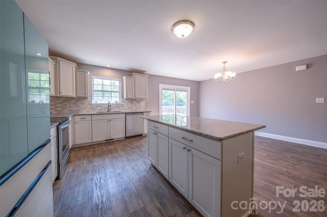 455 Lake Drive 6 Drive, Lexington, NC 27292