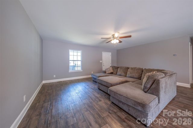 455 Lake Drive 6 Drive, Lexington, NC 27292